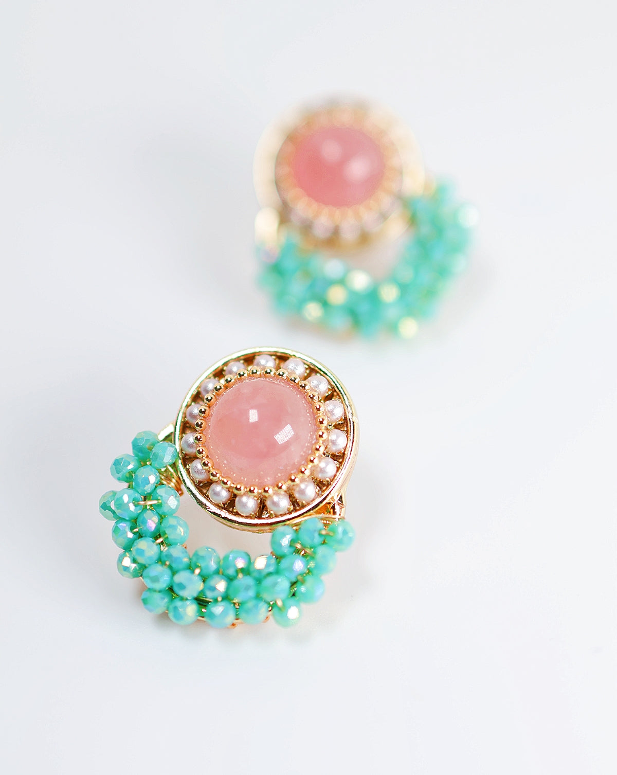 VINTAGE PEACH BLOSSOM STUD