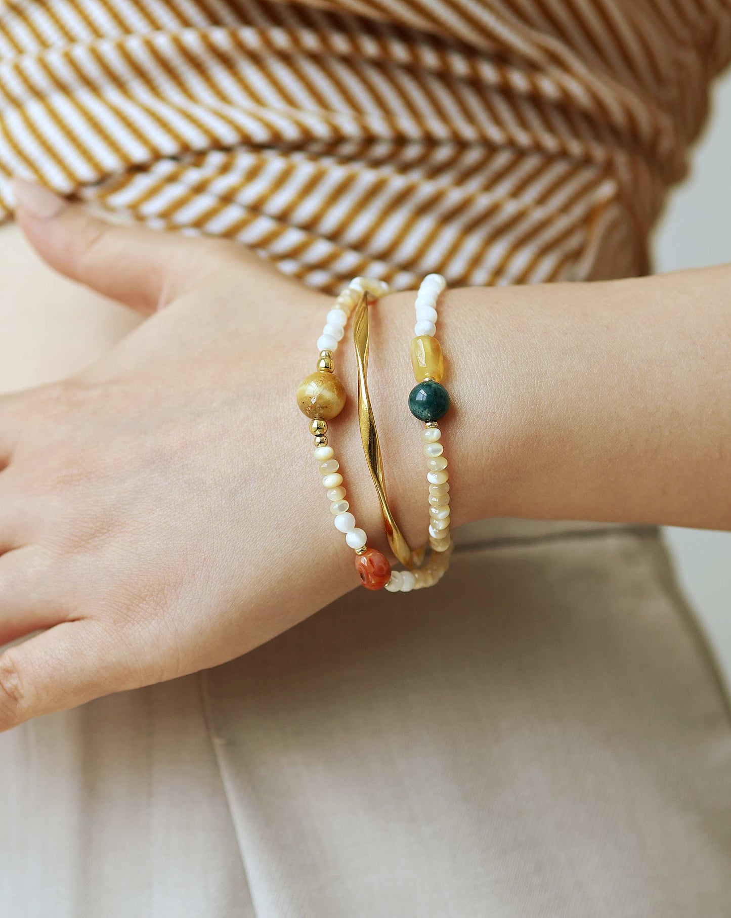 SUNSET SANDS DUAL-LAYER BRACELET