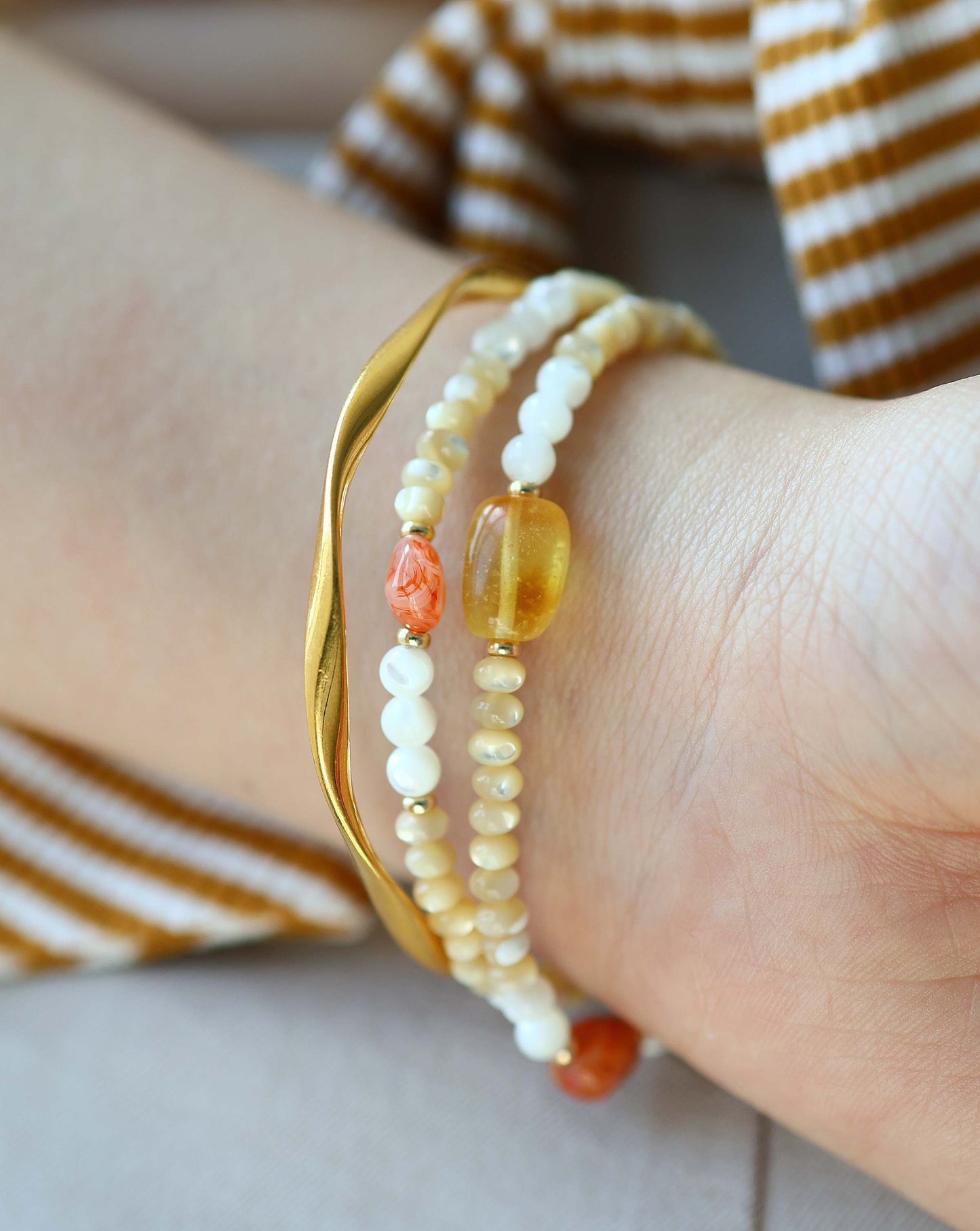 SUNSET SANDS DUAL-LAYER BRACELET