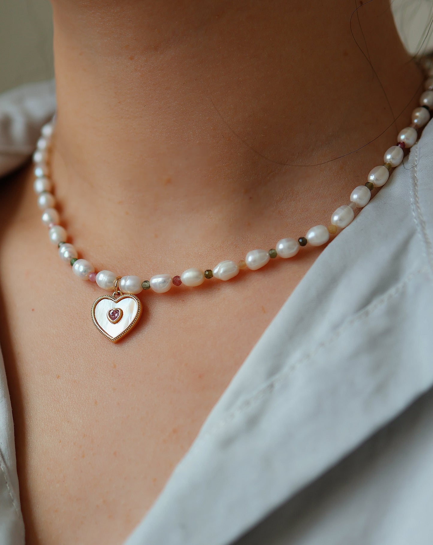 PRINCESS PEARL HEART NECKLACE