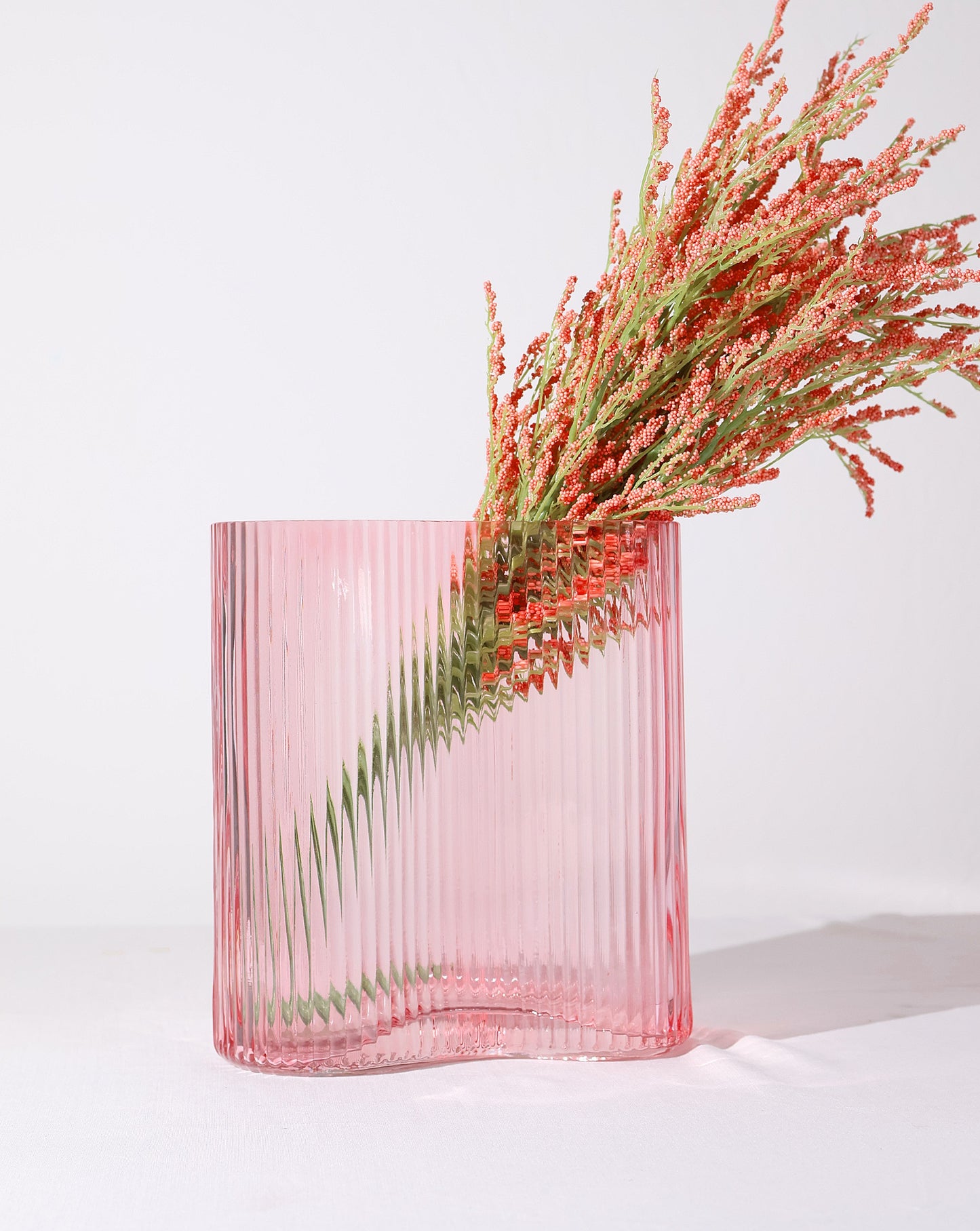 Oslo Modern Minimalist Pink Glass Vase