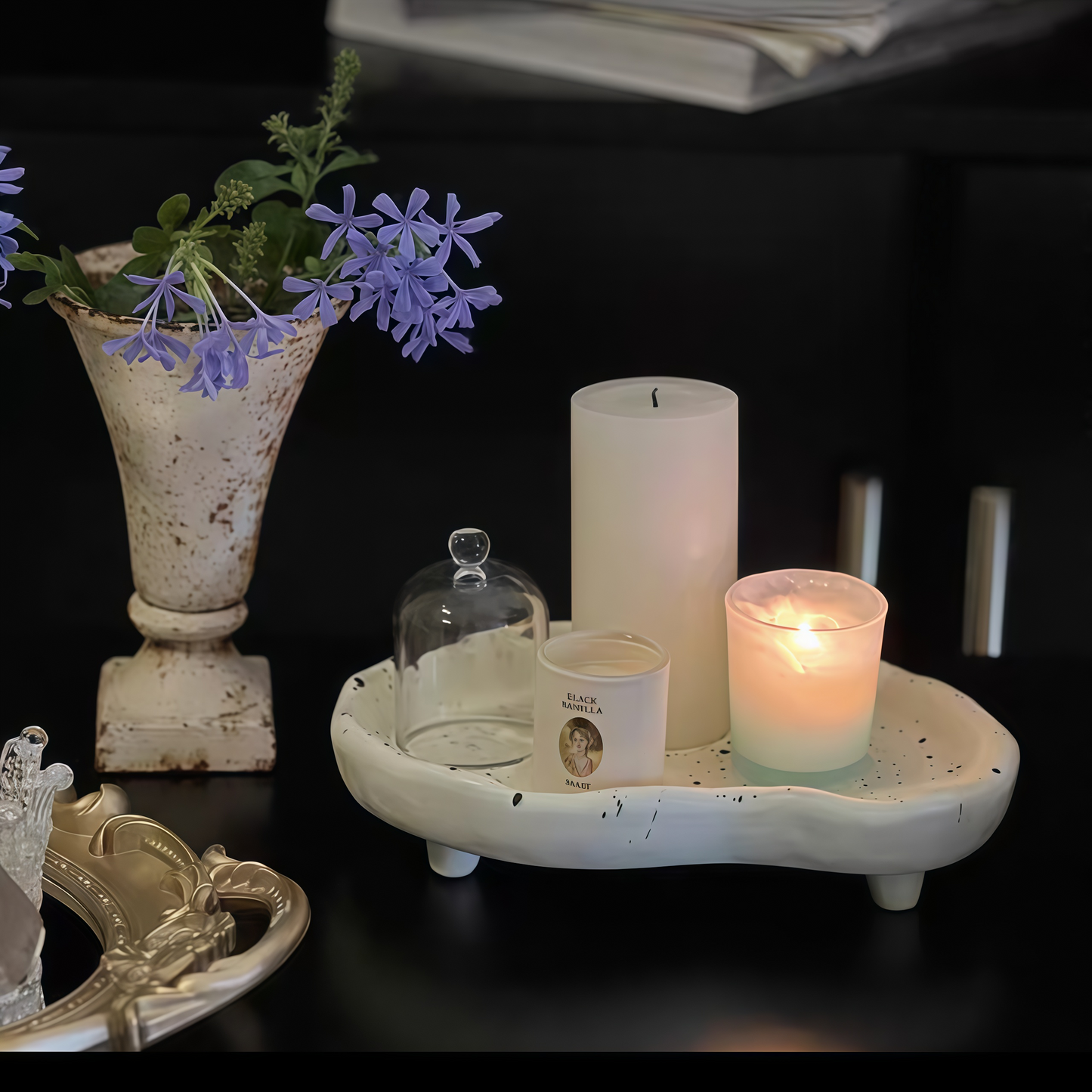 Splatter ink design ceramic tray with three sturdy legs, perfect for organizing jewelry and accessories.